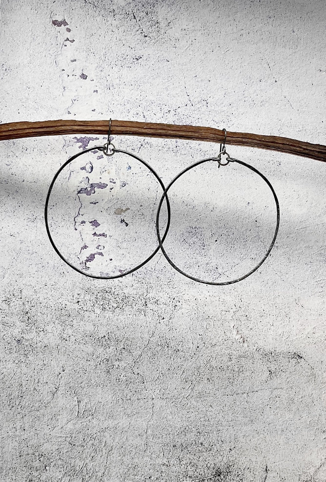 Red I Jewelry Rockin' the 80s Hoops, Oxidized Silver