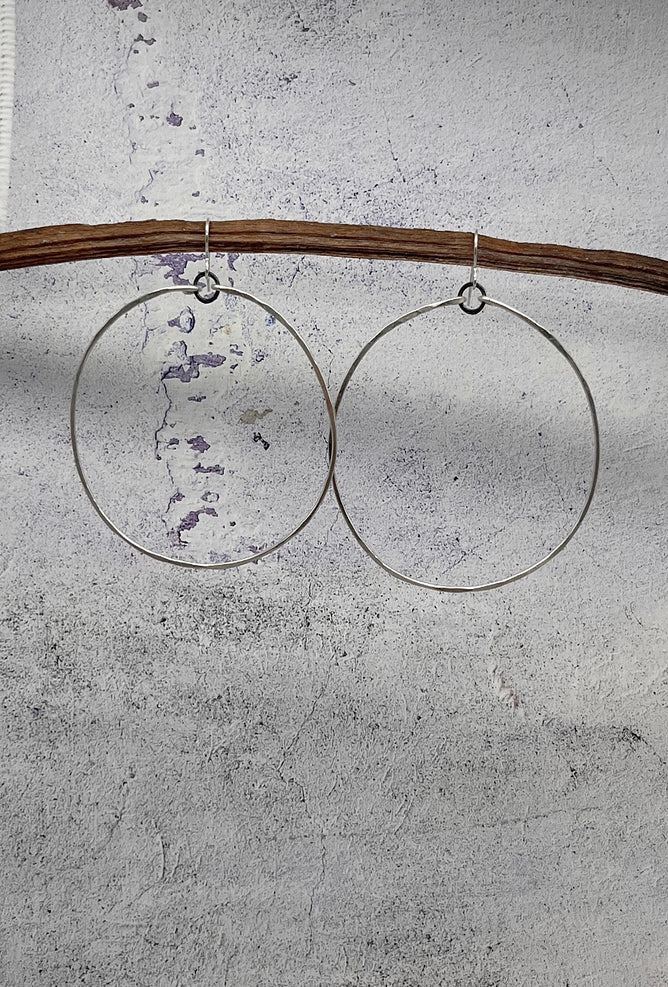 red i jewelry Rockin' the 80s Hoops, Bright Silver