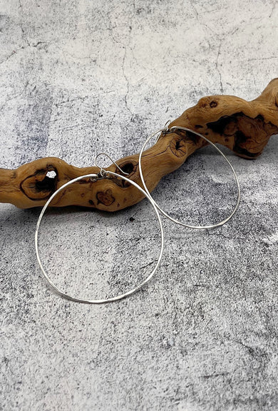 red i jewelry Rockin' the 80s Hoops, Bright Silver