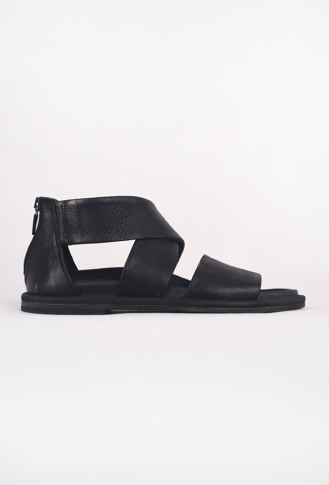 Lofina Crossing Over Sandal, Black