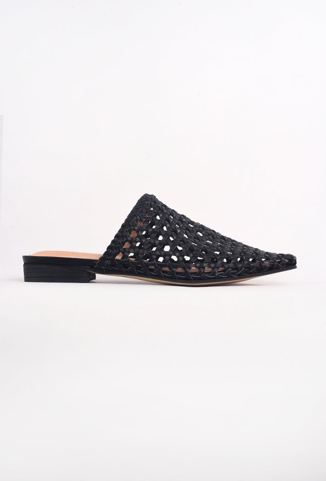 All Black Star Woven Slide, Black