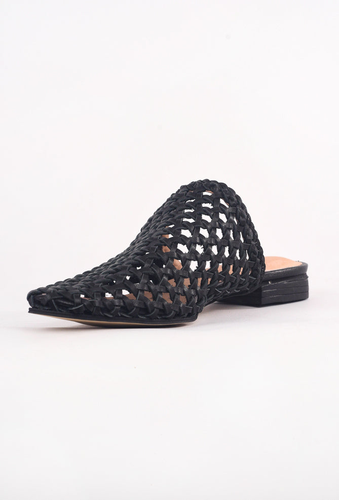 All Black Star Woven Slide, Black
