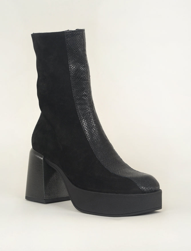 Patrizia Bonfanti Tracy Zanzi Boot, Black