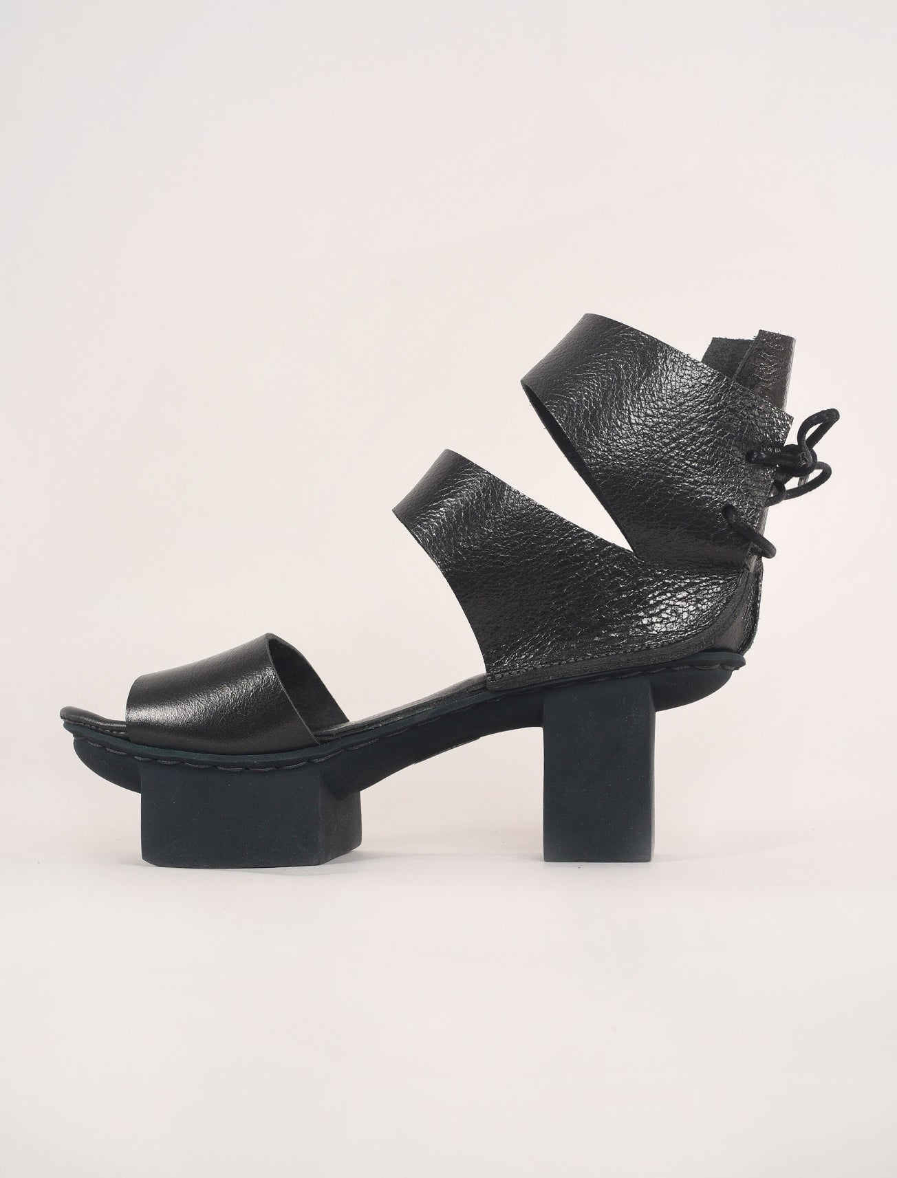 Trippen Shoes Fancy Happy Heel, Iron Lam