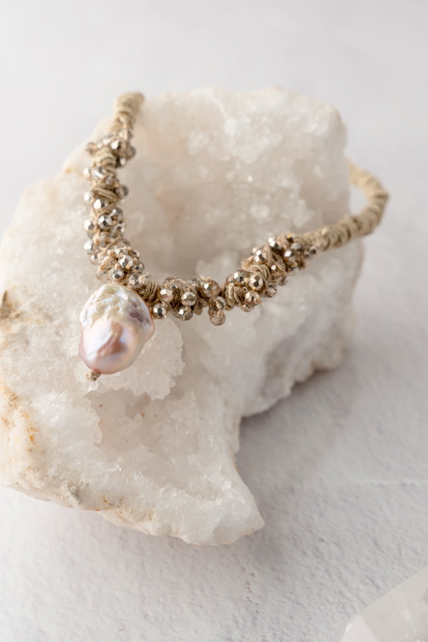 Mela Scrunch Gold Cord Pearl Drop Necklace