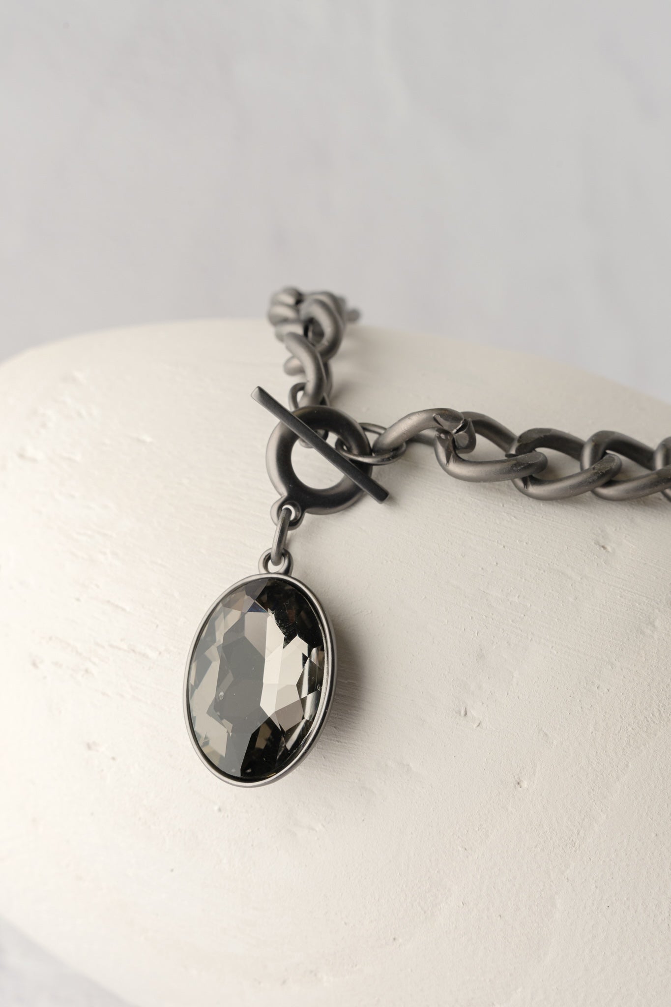 Escape from Paris Short Gunmetal Large Link Drop Necklace