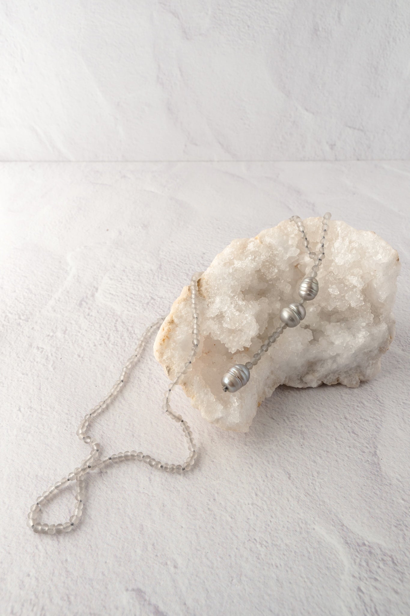 Escape from Paris Pearl Crystal Y Necklace, Gray