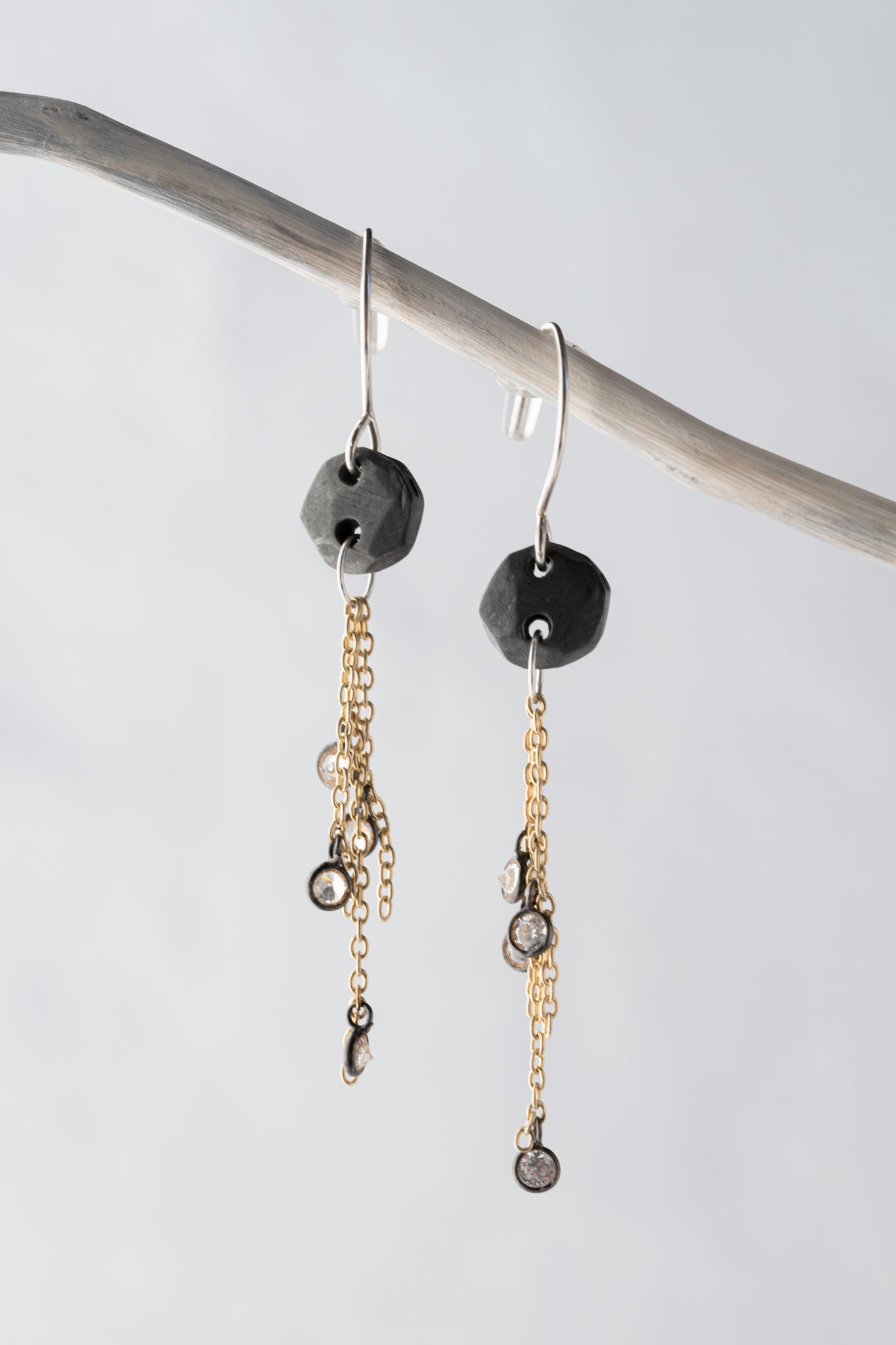 Chikahisa Studio Stardust Earring