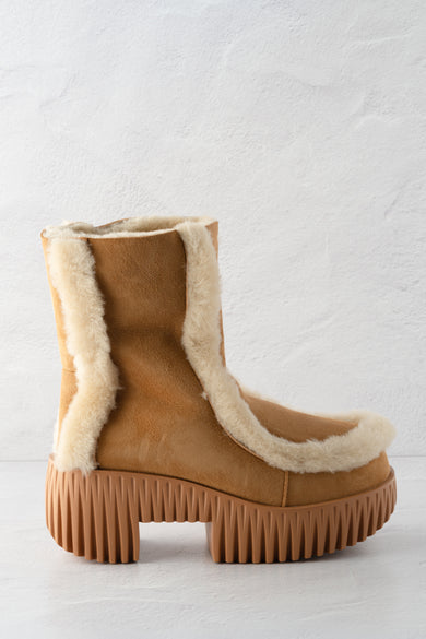 4CCCCEES Plia Fero, Camel