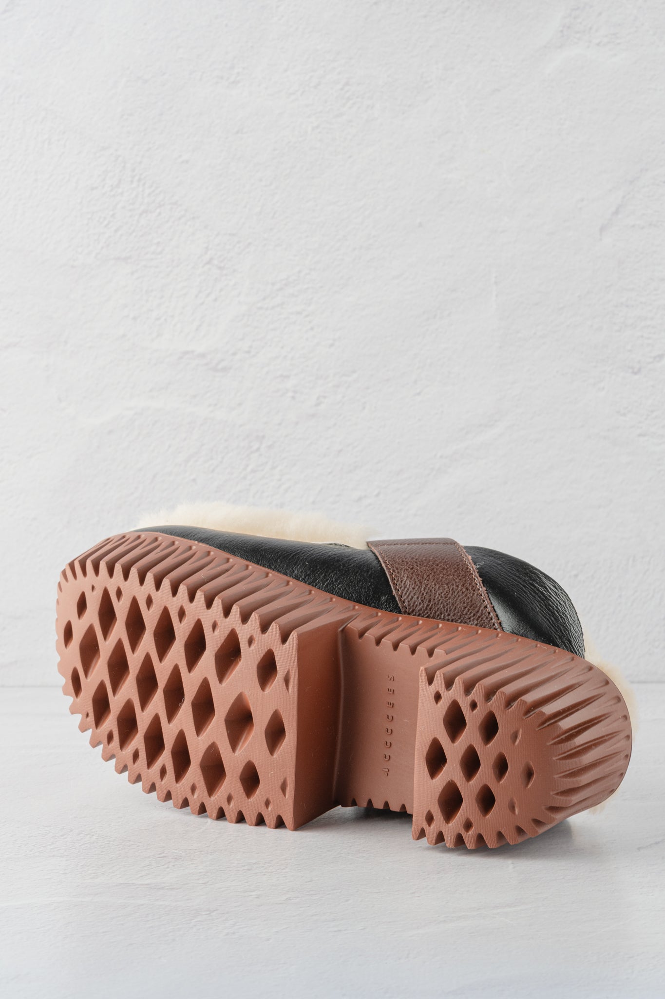 4CCCCEES Plia Amber Slip On, Oreo