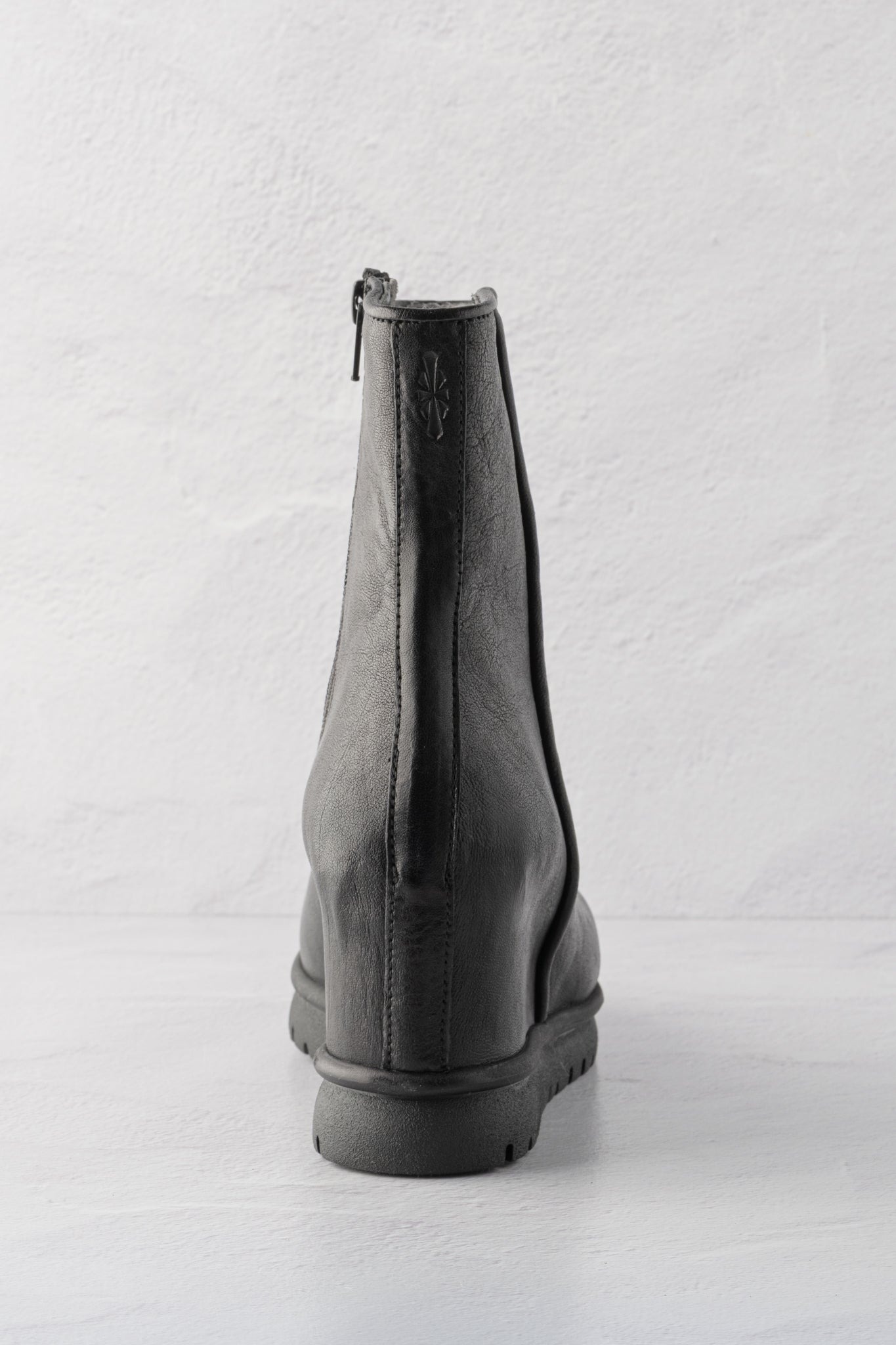 Patrizia Bonfanti Tara Boot, Bold Black