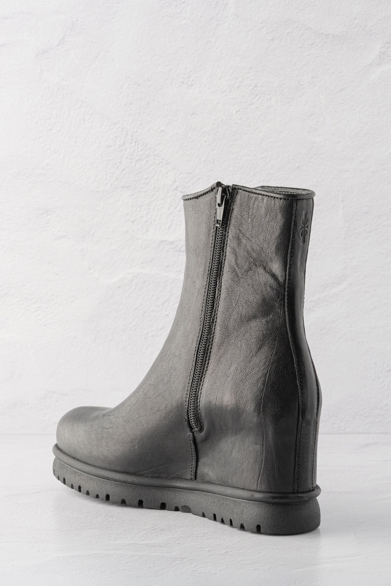Patrizia Bonfanti Tara Boot, Bold Black