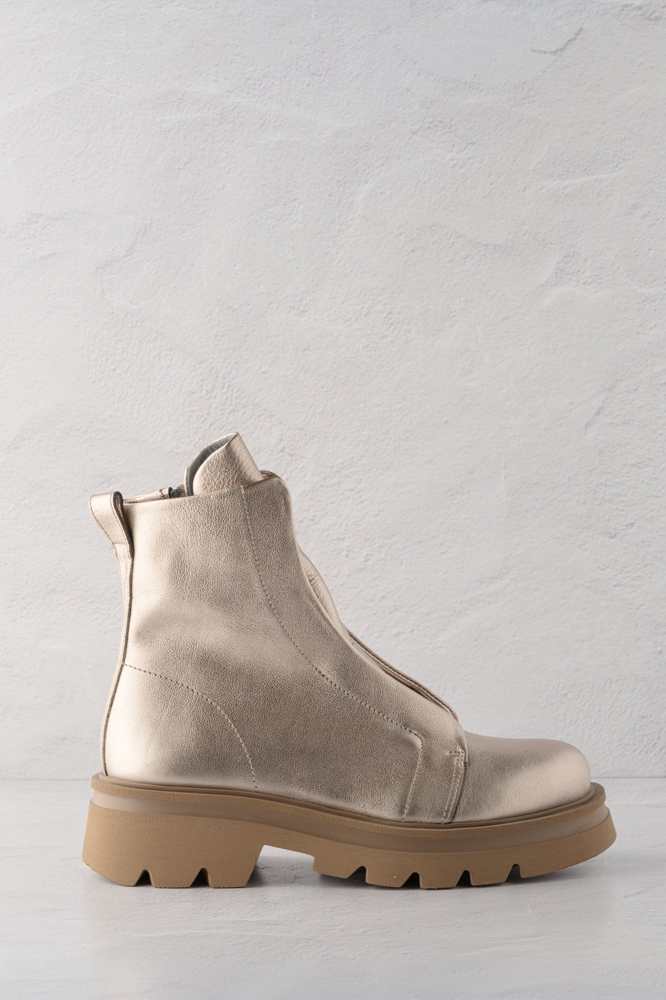 Patrizia Bonfanti Kuni No Lace Metallic Boot, Desert Silk