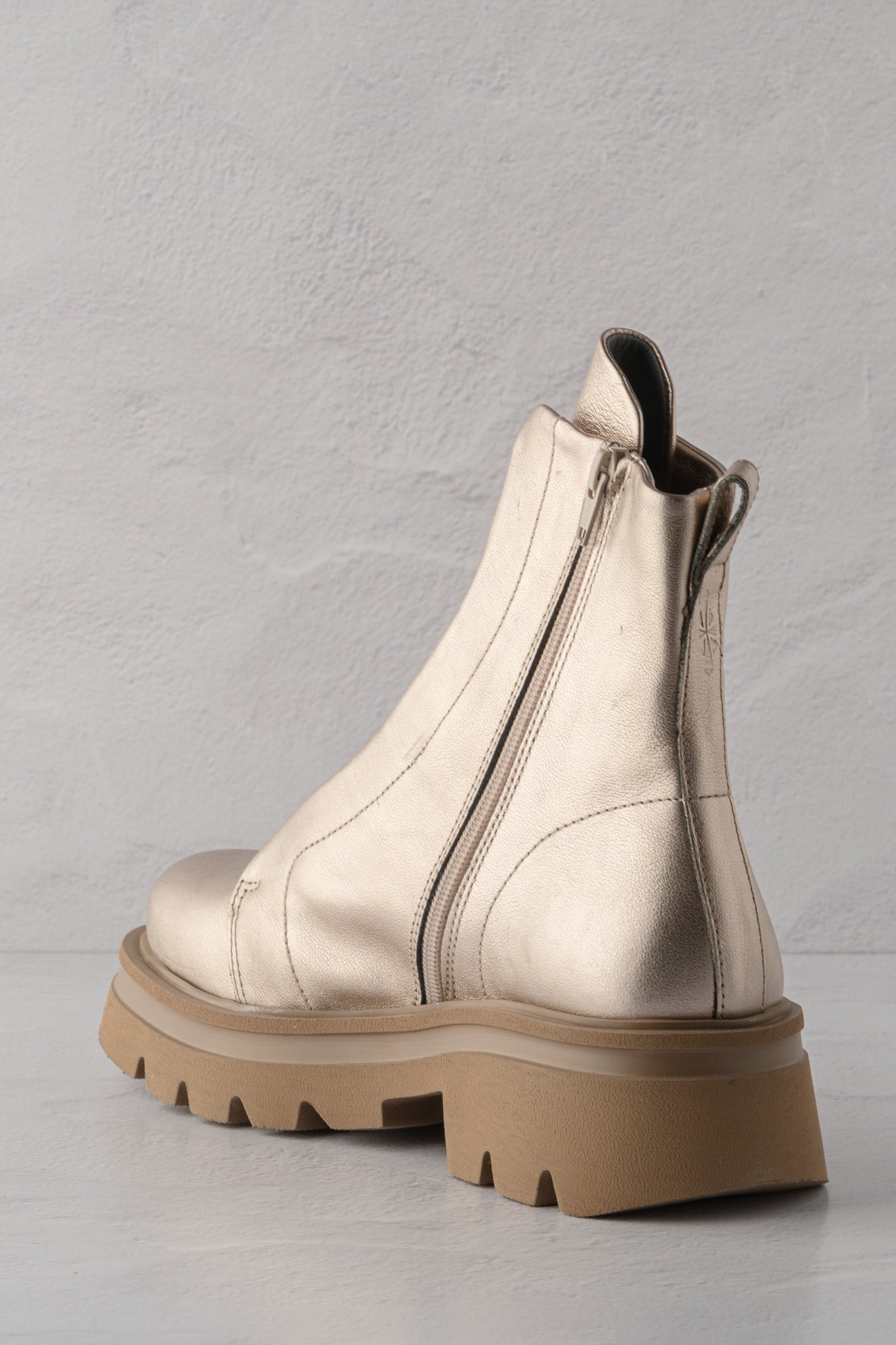 Patrizia Bonfanti Kuni No Lace Metallic Boot, Desert Silk