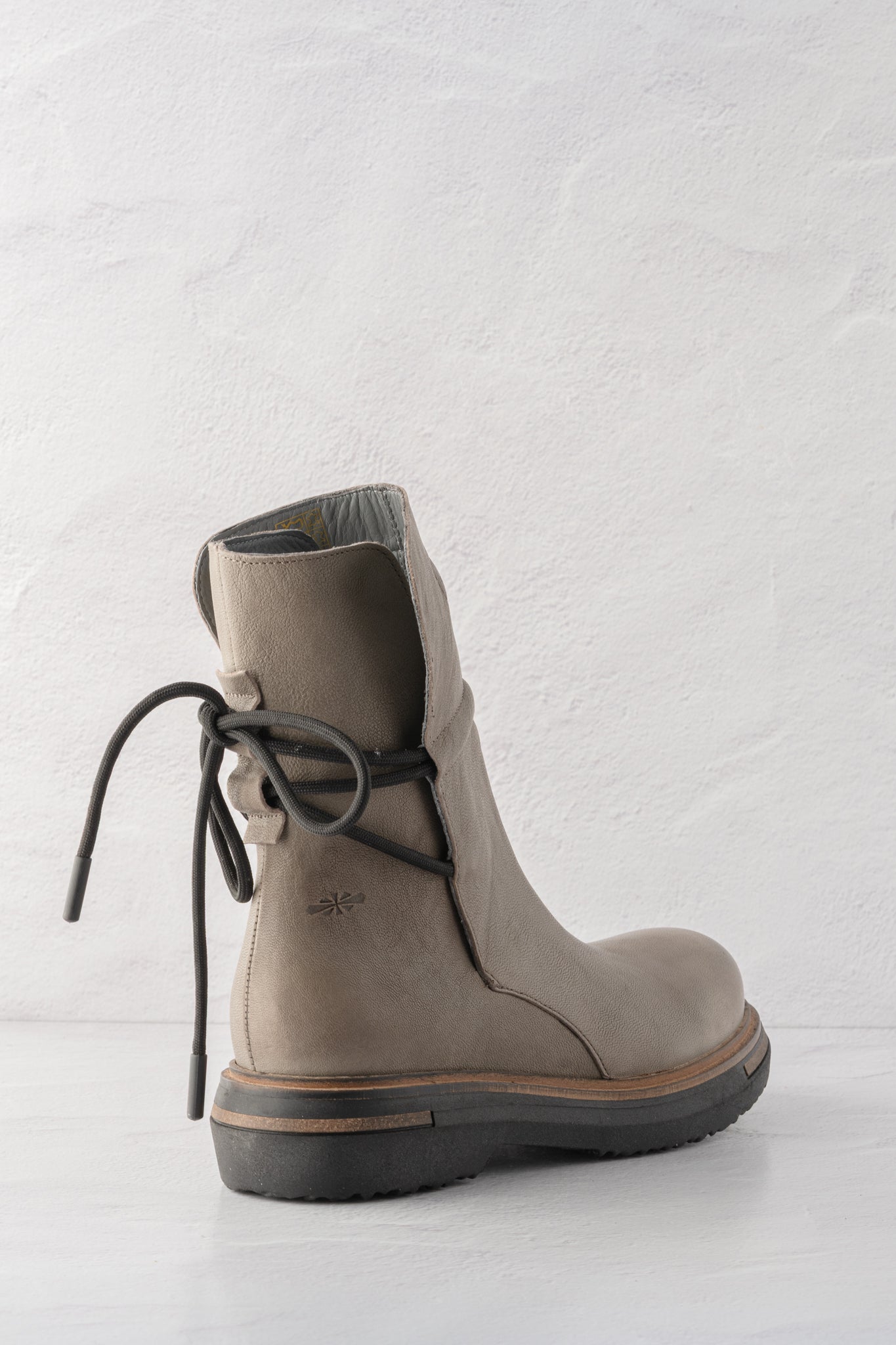 Patrizia Bonfanti Open Boot, Yuna Gray