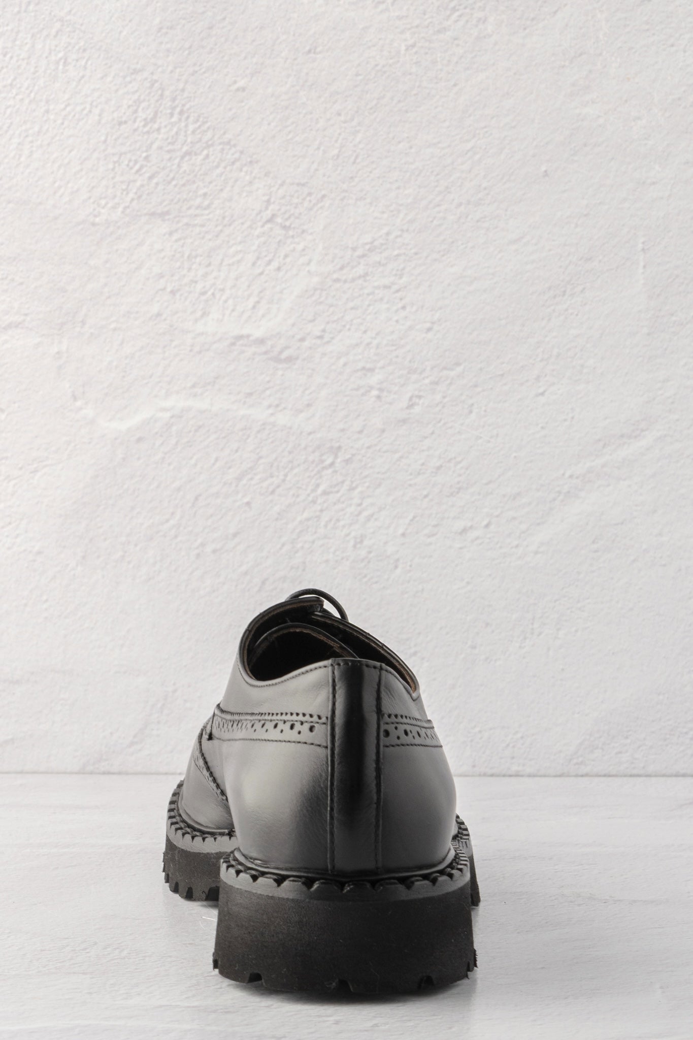 Laura Bellariva Wingtip Oxford, Black