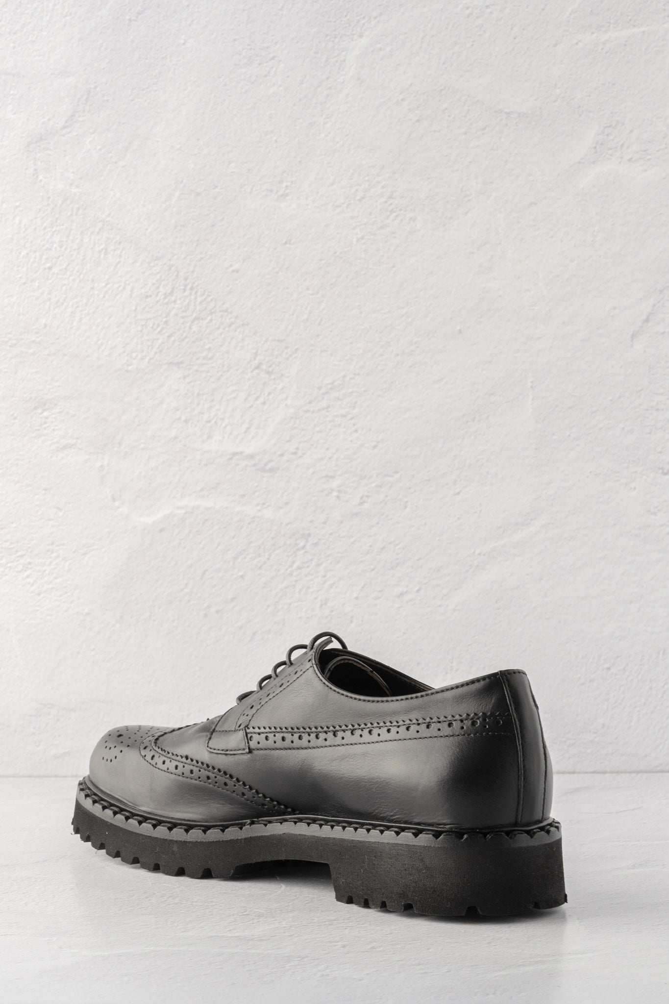 Laura Bellariva Wingtip Oxford, Black