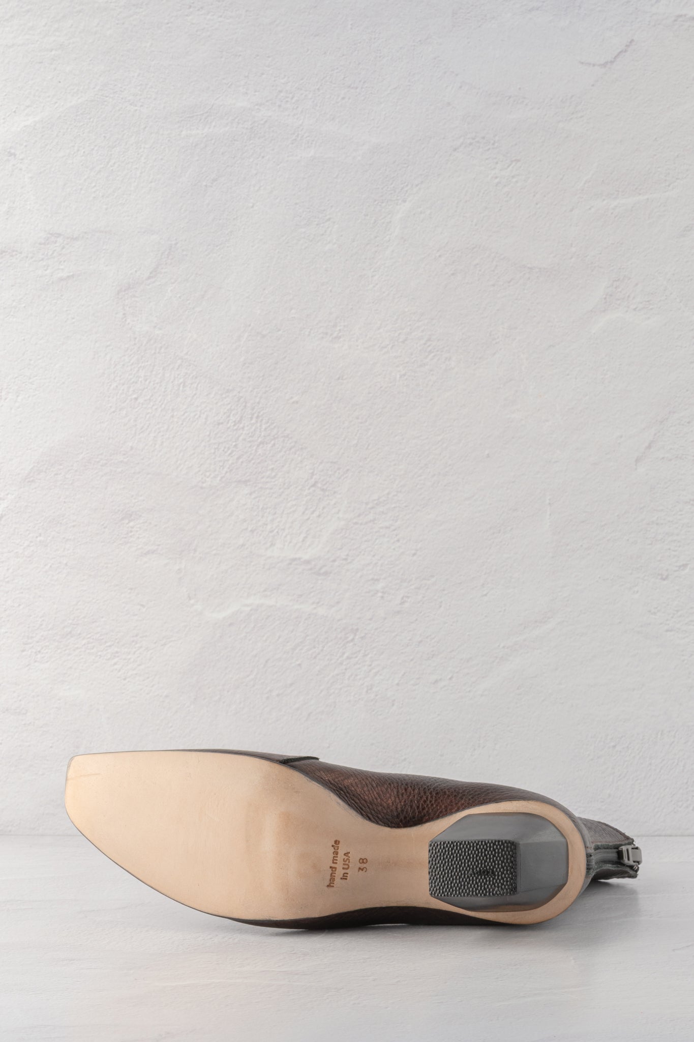 Cydwoq Indirect Boot, Metallic Wine