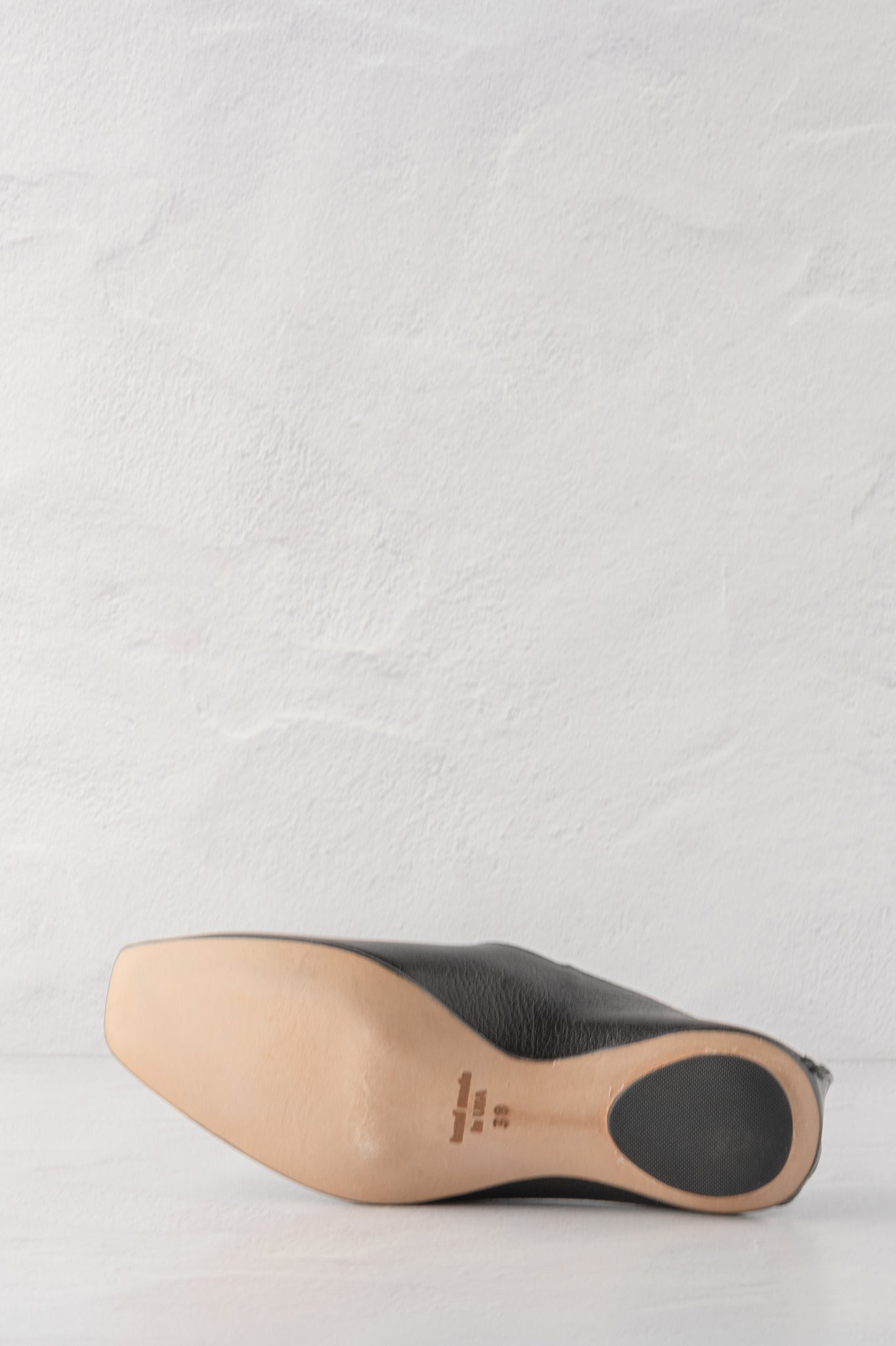 Cydwoq Stage Flat, Black