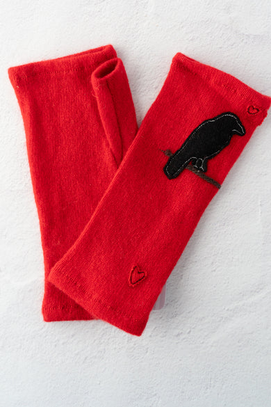 Sardine Recycled Cashmere Handwarmers, Crow/Red