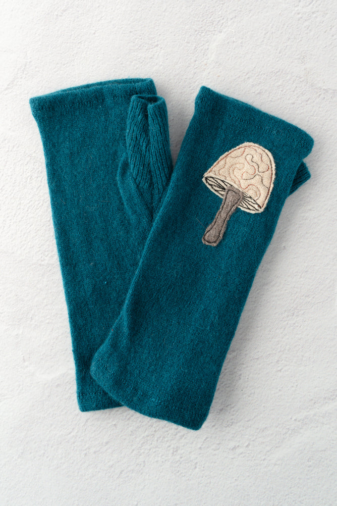 Sardine Recycled Cashmere Handwarmers, Mushroom/Beige/Teal