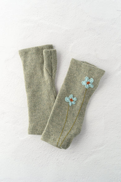 Sardine Recycled Cashmere Handwarmers, Wildflower, Blue/Olive