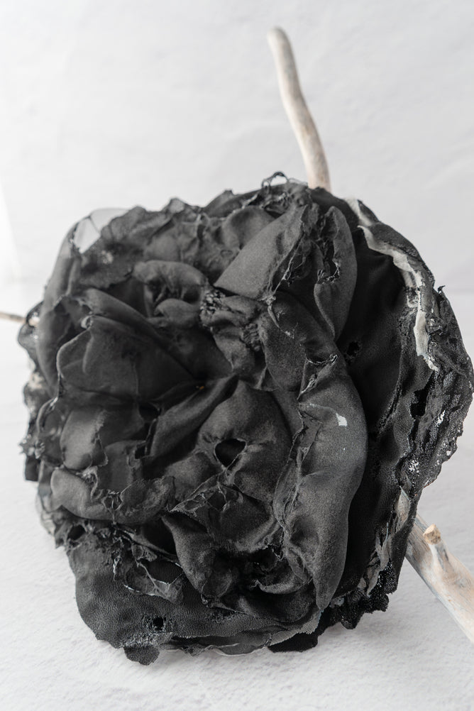 Sanctamuerte Posey Pin, Black