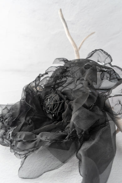 Sanctamuerte Flower Scarf Brooch - Black