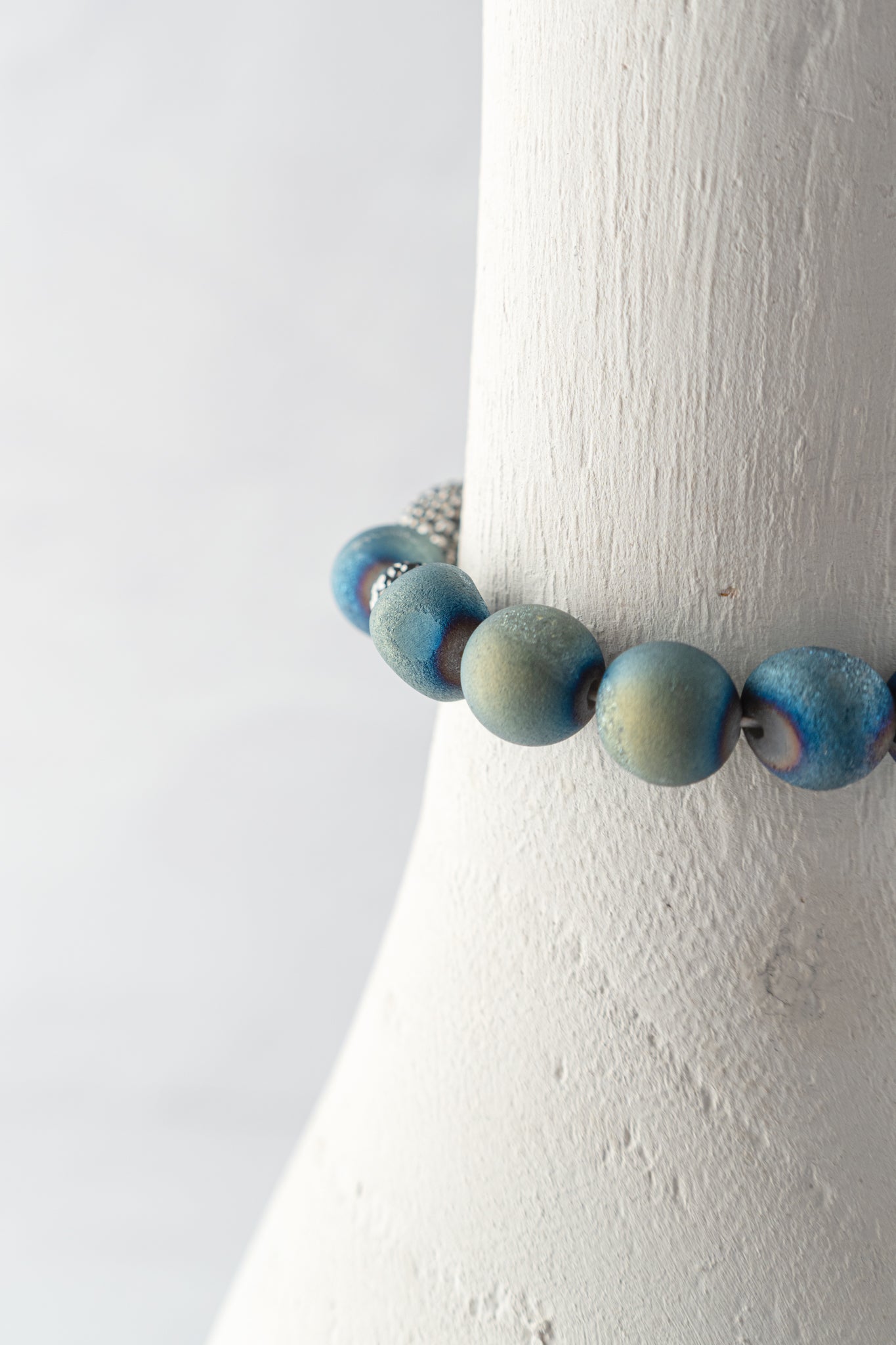 US Jewelry House Alice Bracelet