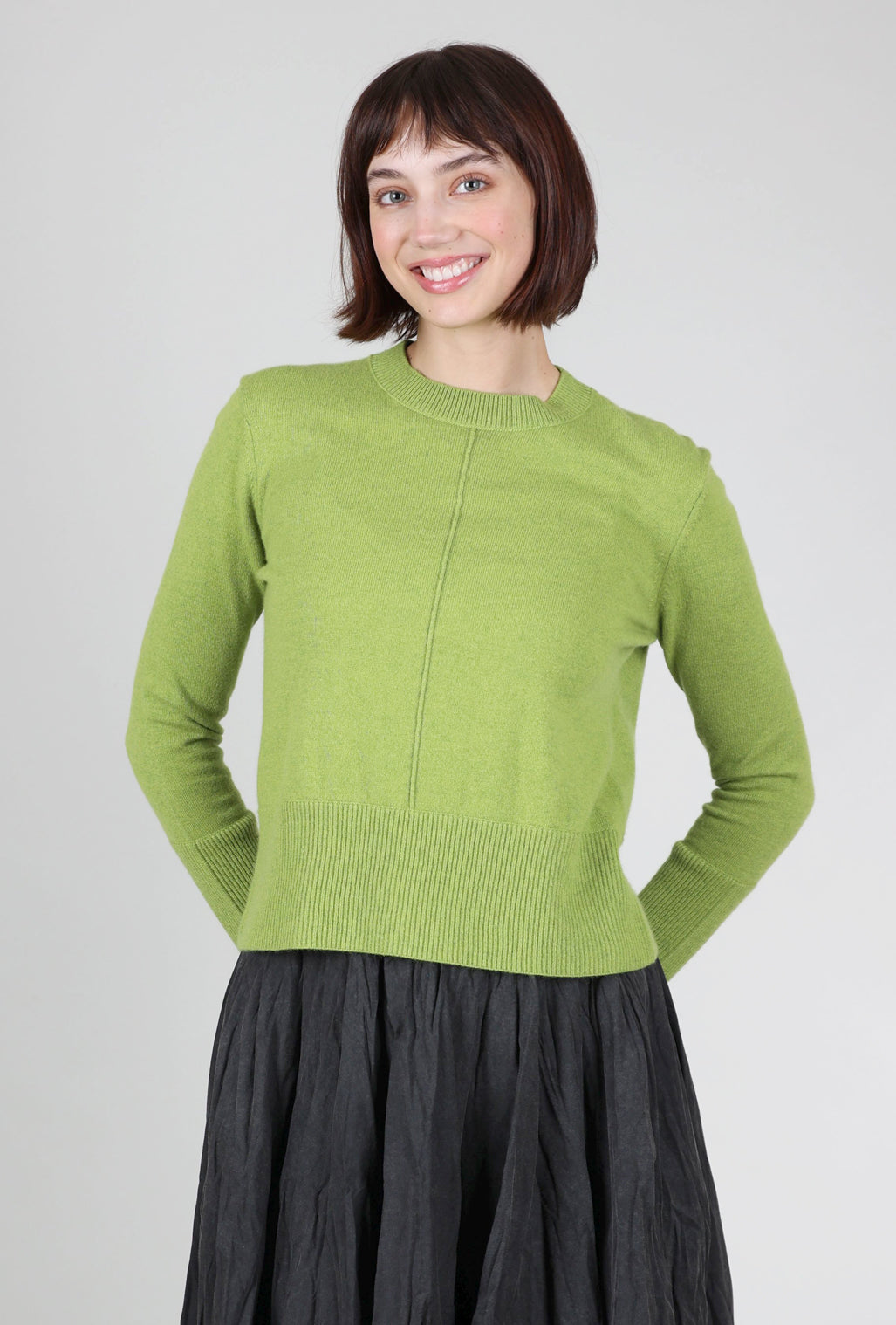 Kinross Cashmere Exposed Seam Crew, Moss