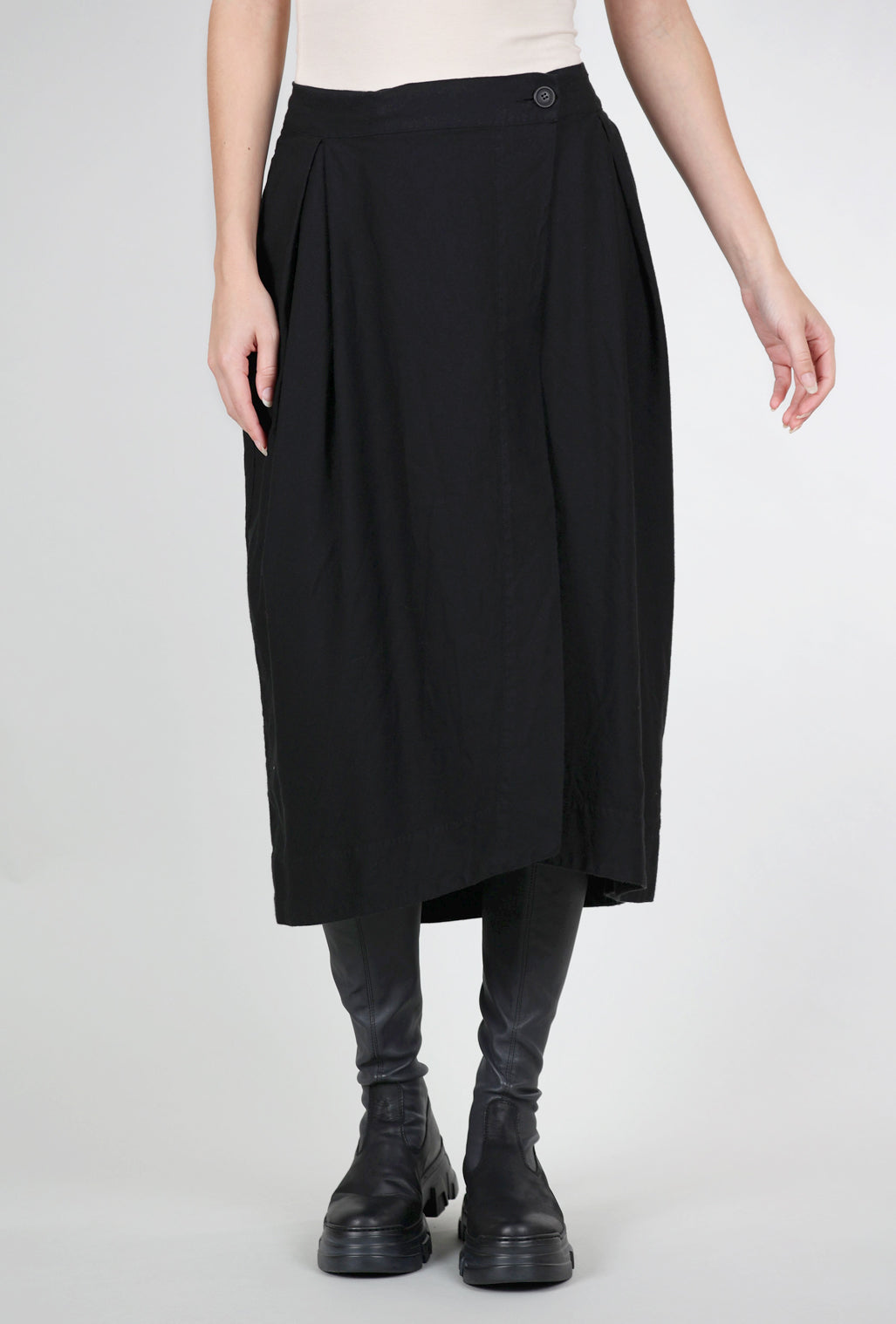 Baci Box Pleat Midi Skirt, Black