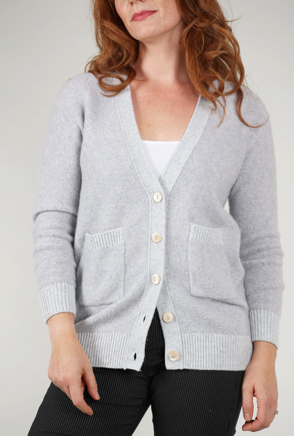 Kokun Cashmere Boucle Boyfriend Cardie, Argento Gray