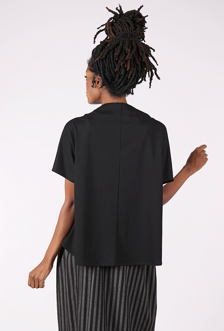 Moyuru Cobweb Seams Top, Black