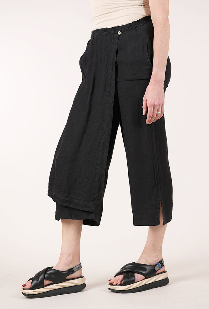 By Basics Skirt-Pant Culottes, Black