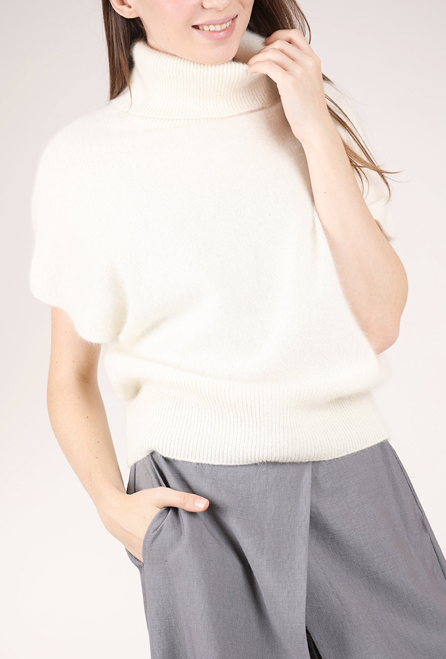 Estheme Cashmere Brushed S/S Pullover Sweater, Creme