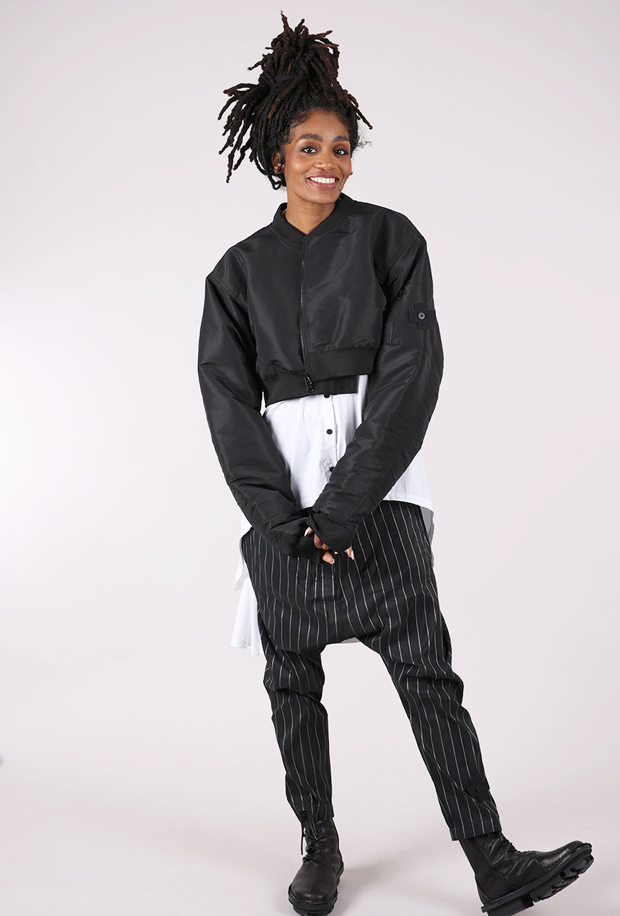 Pluslavie The Short Bomber, Black