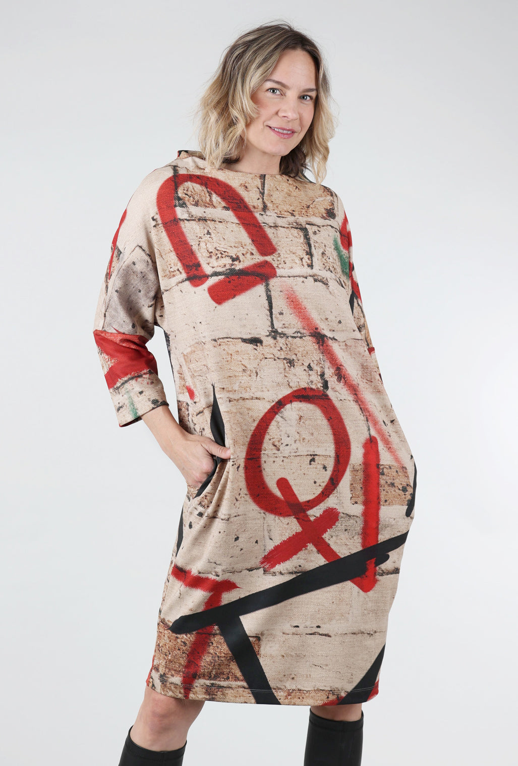 Ozai Brushed Graffiti Dress, Red
