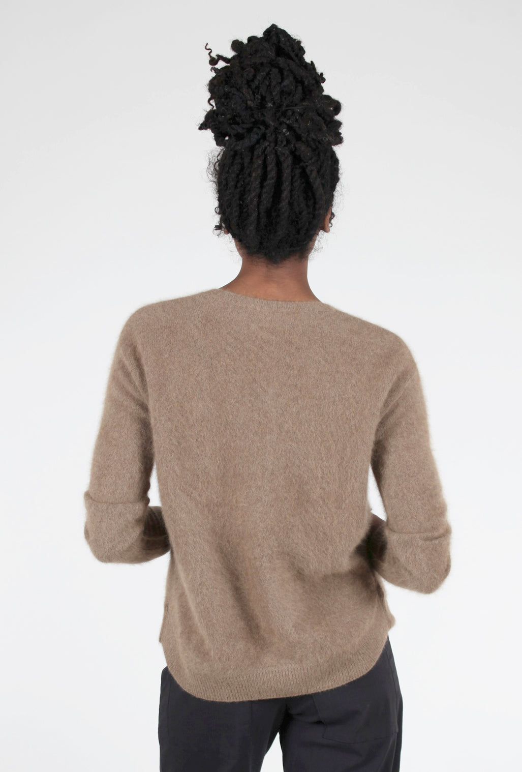 Estheme Cashmere Raccoon Classic Crew Sweater, Taupe