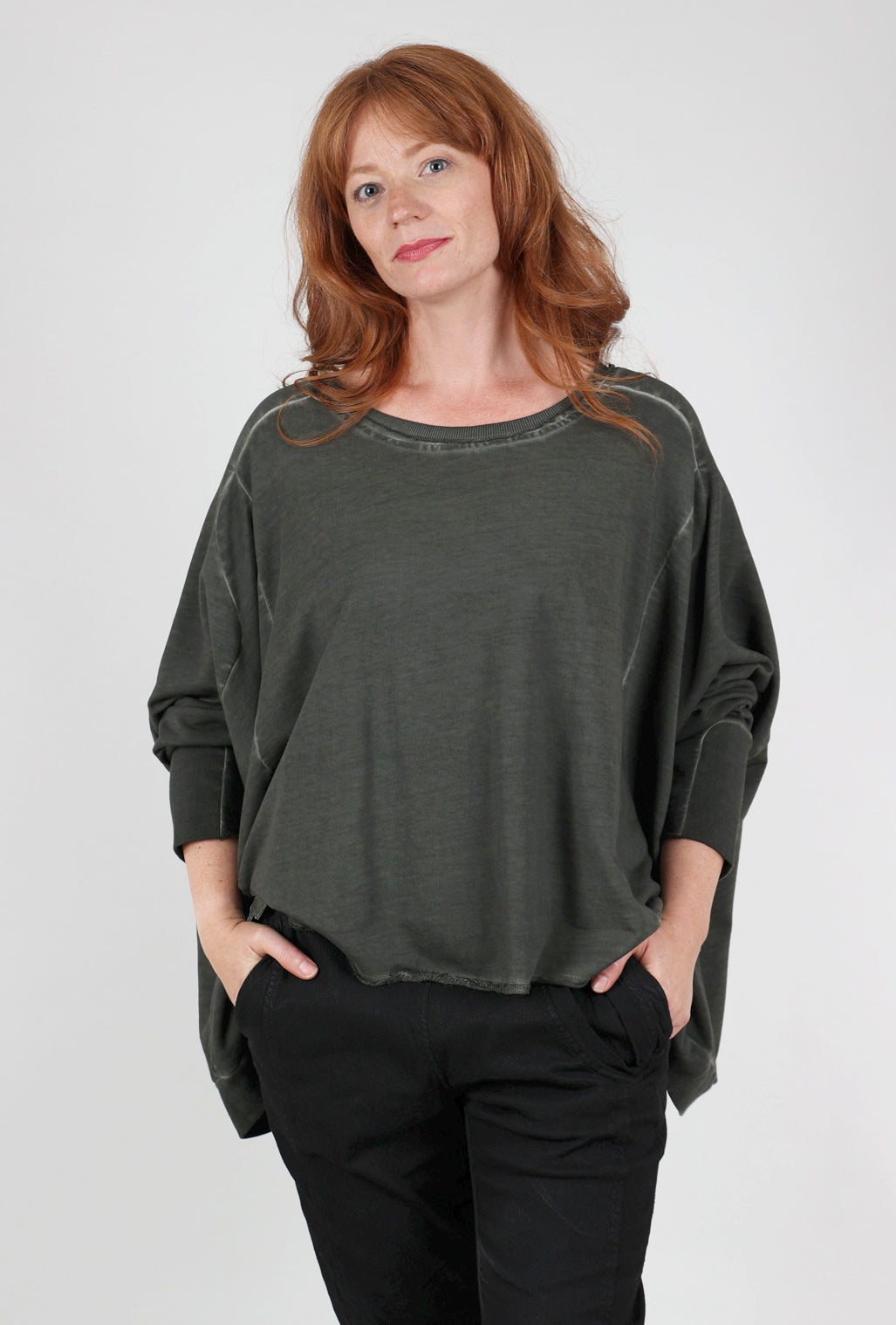 Pluslavie Wide Short Sweat, Olive