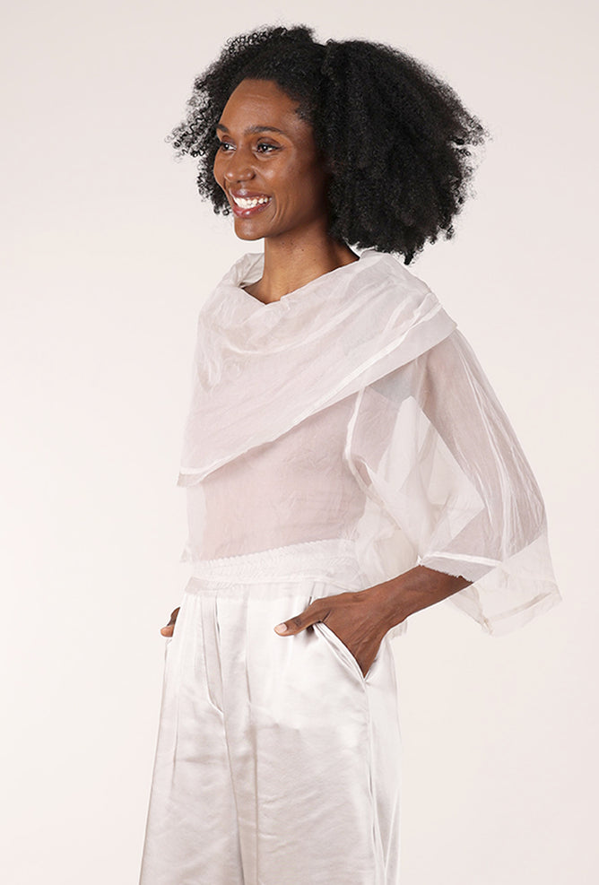 Planet Organza Jackie O, Putty