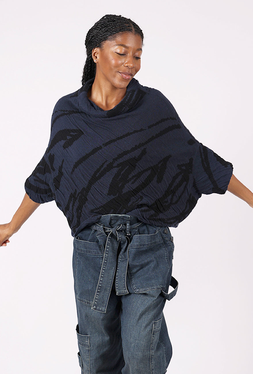 Moyuru Texture Knit Crop Sweater, Navy