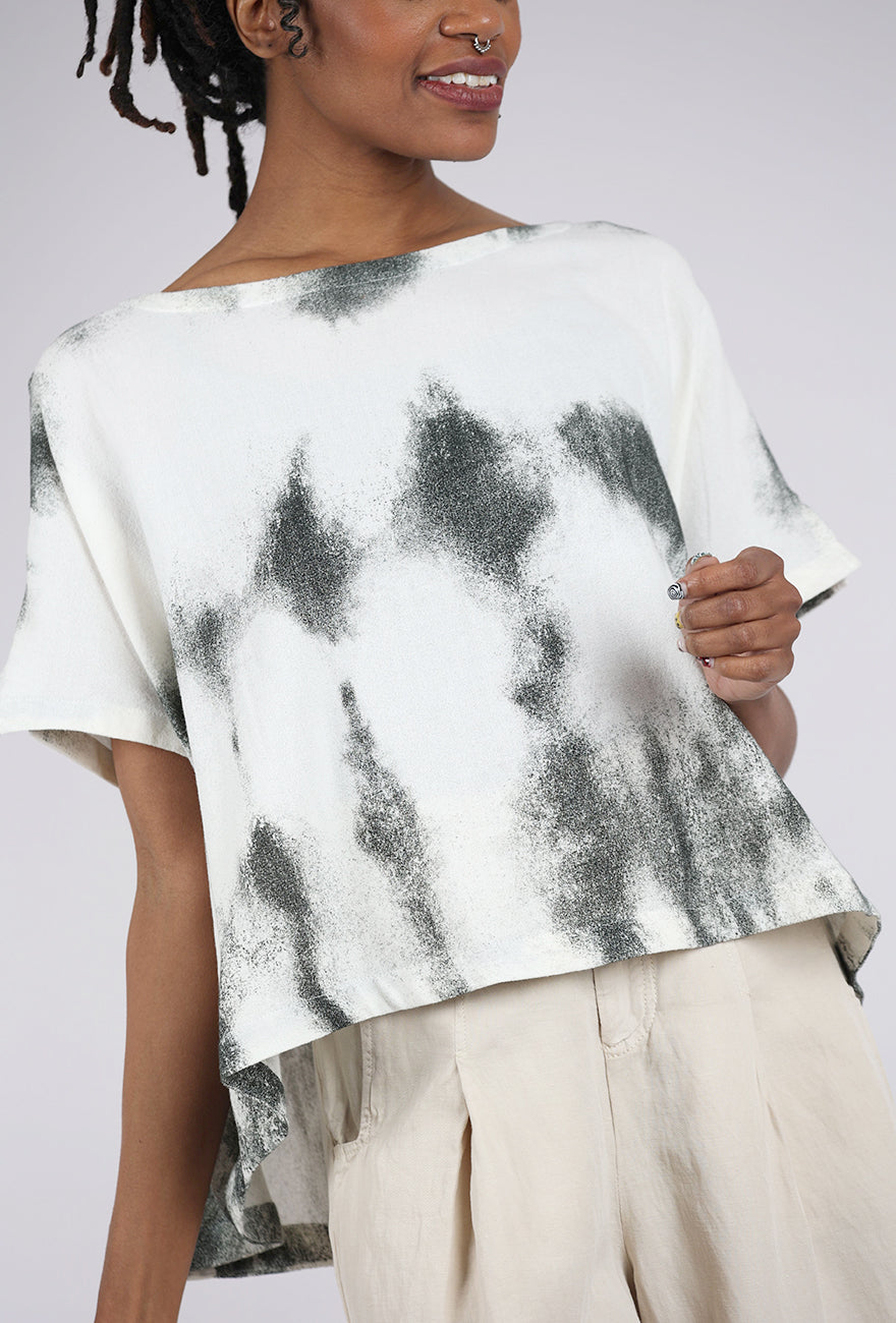 Moyuru Stasis Tee, White/Forest