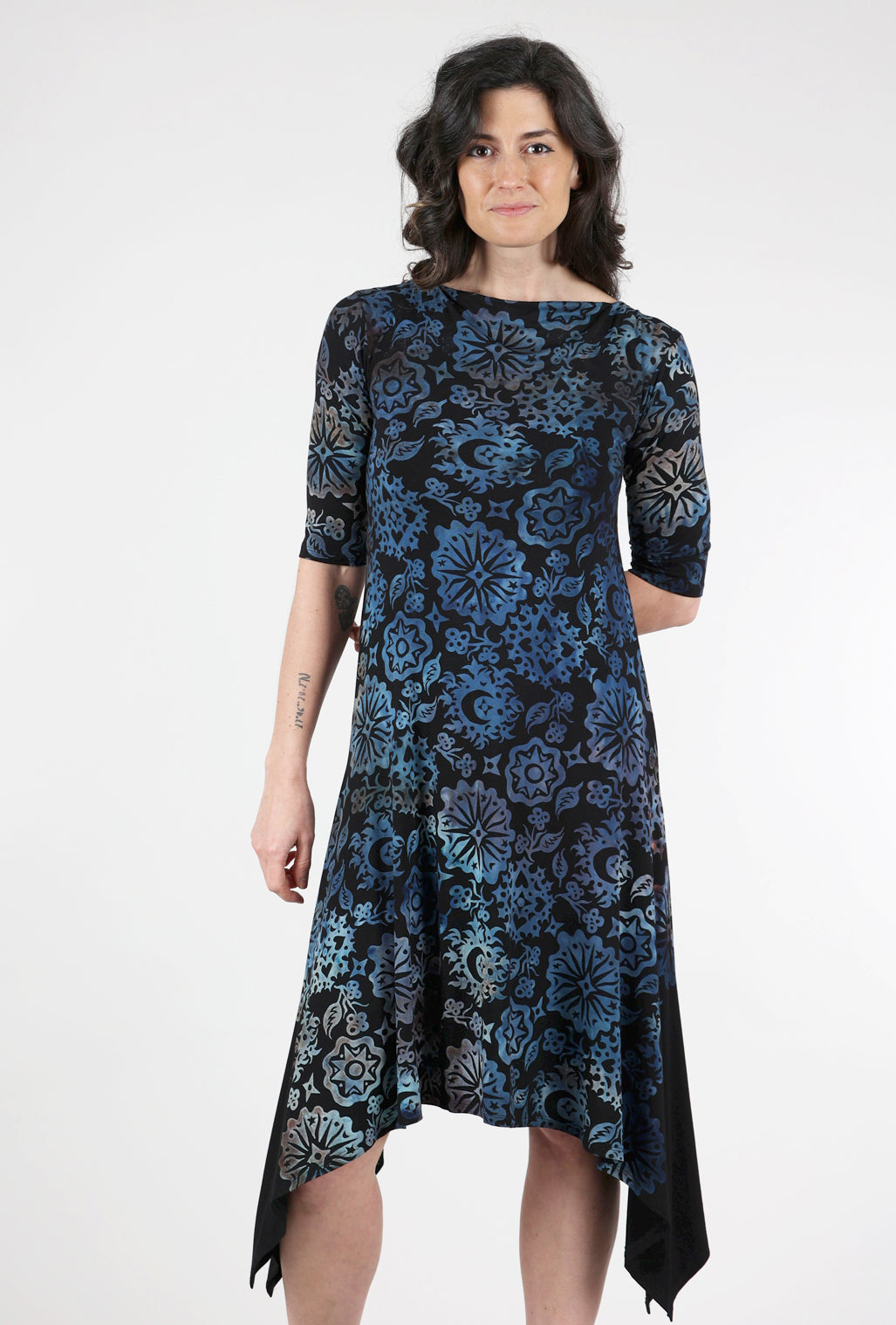 Heyne Bogut Elbow-Sleeve Bat Dress, Blues
