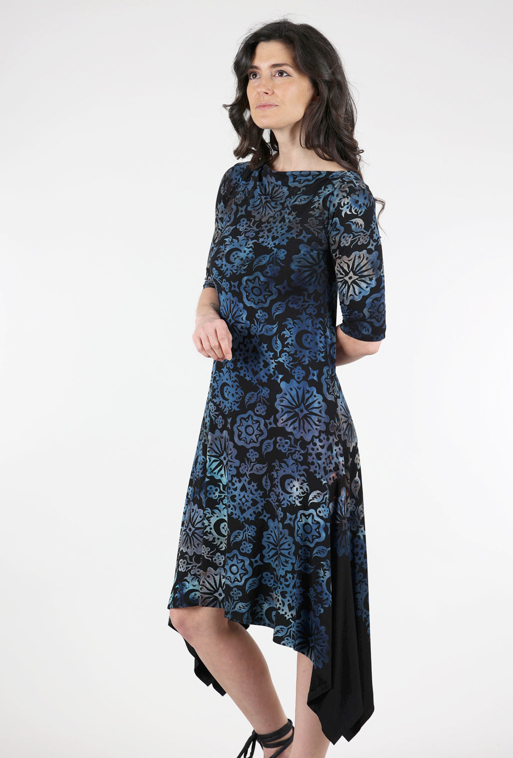 Heyne Bogut Elbow-Sleeve Bat Dress, Blues
