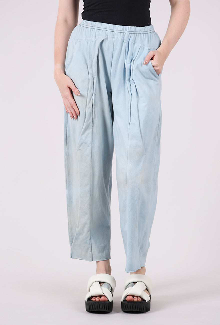 Cynthia Ashby Penn Pant, Province