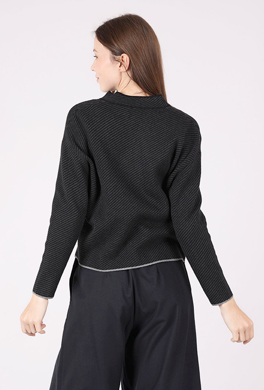 Neru Collar Sweater, Black