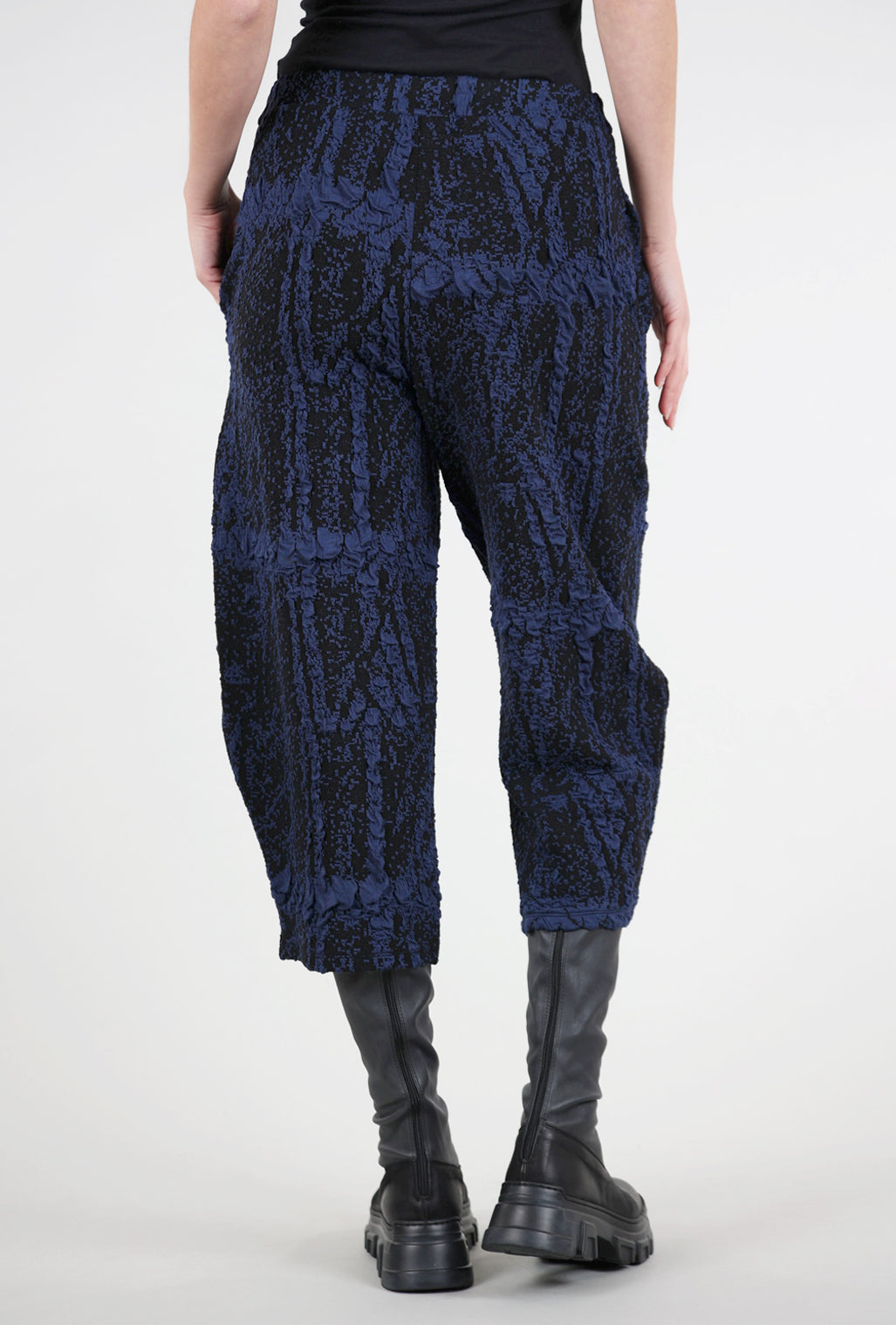 Ozai Dappled Knit Lantern Pant, Blue/Black