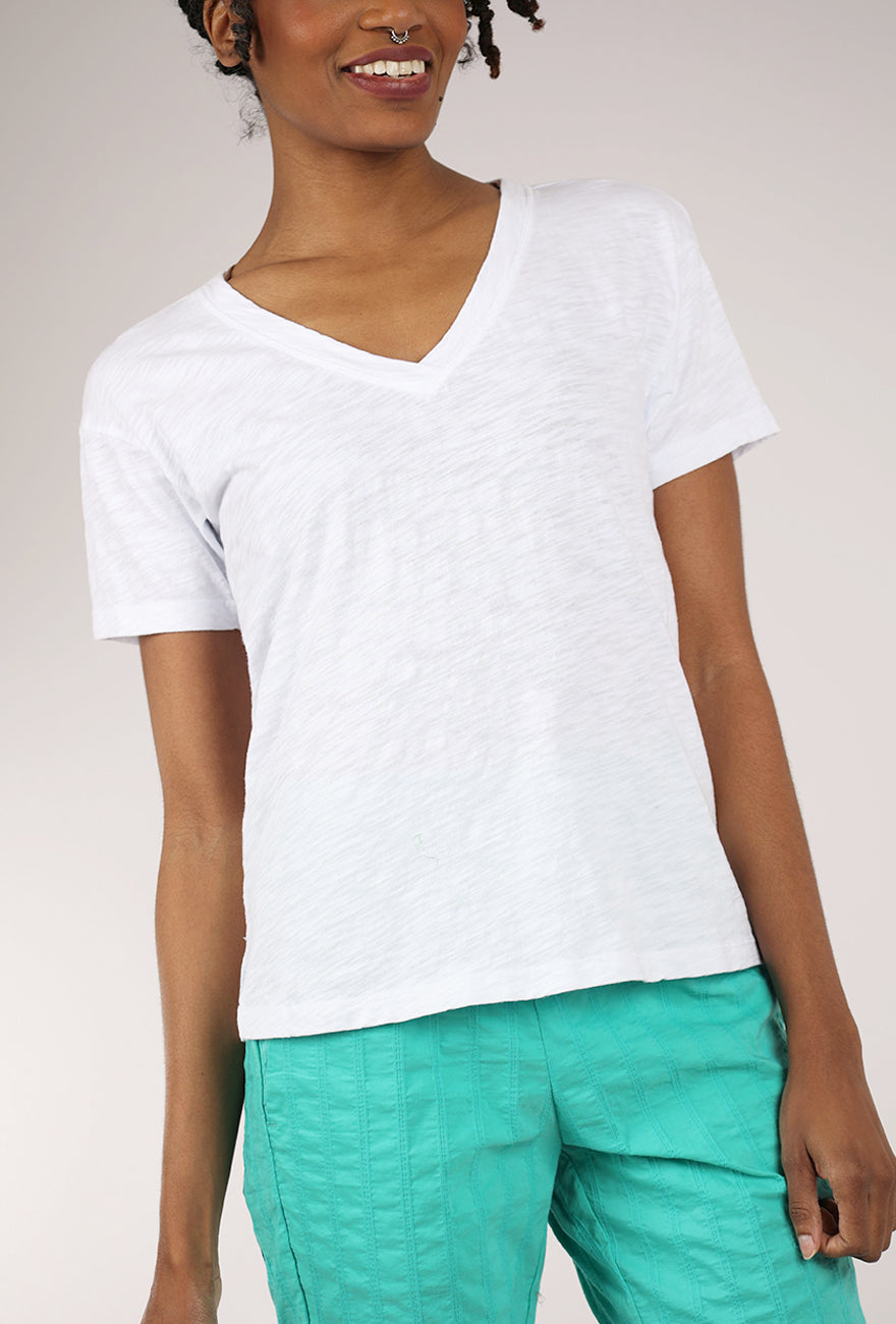Mododoc S/S V-Neck Boxy Tee, White
