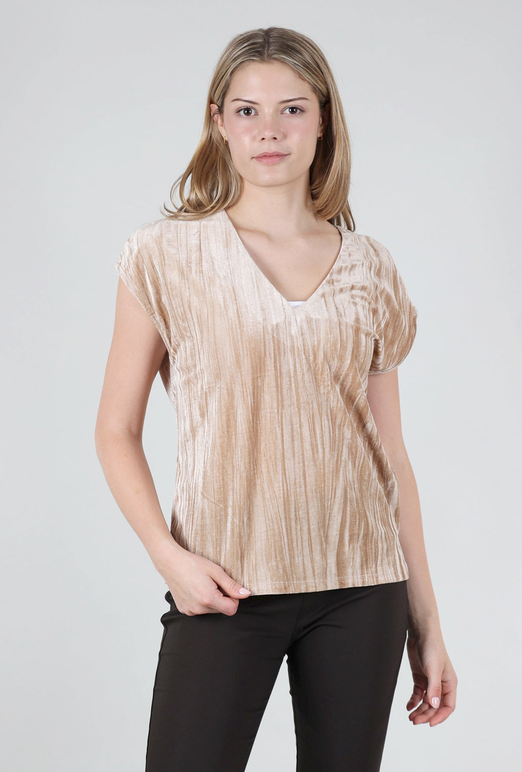 Mystree Velvet Cupro Vee Top, Sand
