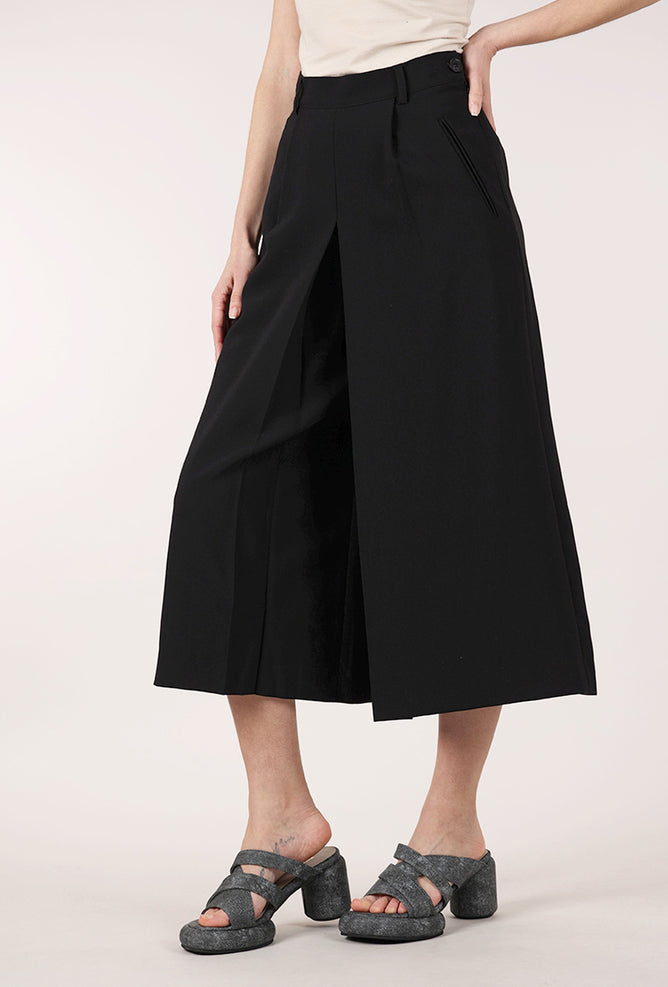 Favorite Daughter The Nicole Culotte, Black
